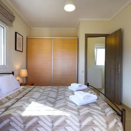 Botanica & Holiday home