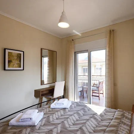 Botanica & Neos Marmaras