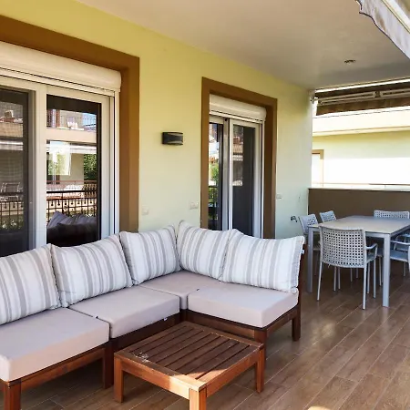 Botanica & Neos Marmaras