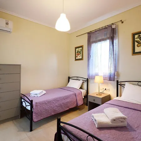 Botanica & Holiday home *