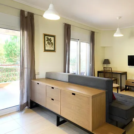 Botanica & بيت للعطل