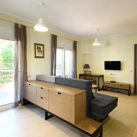 Botanica & بيت للعطل *