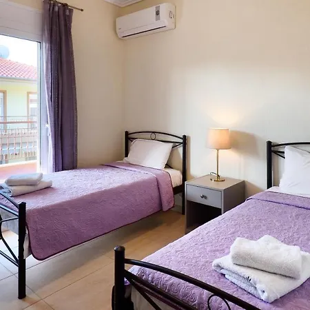 Botanica & بيت للعطل