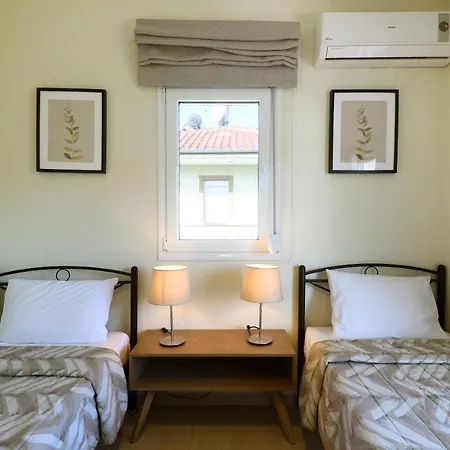 بيت للعطل Botanica & نيوس مارماراس