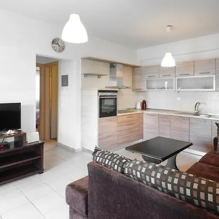 Botanica & بيت للعطل *