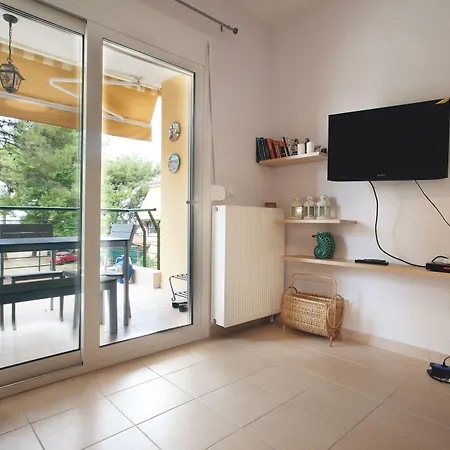 Botanica & بيت للعطل نيوس مارماراس