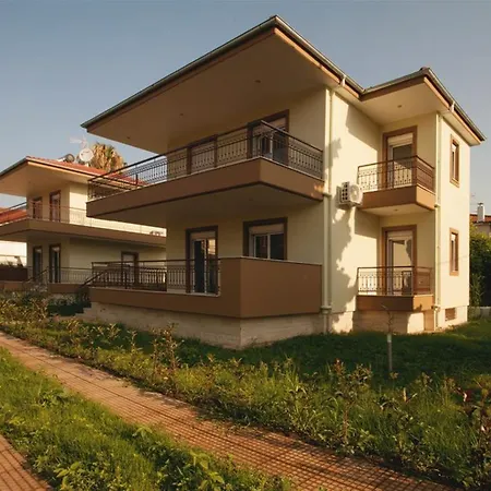 بيت للعطل Botanica & *