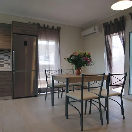 بيت للعطل Botanica & *